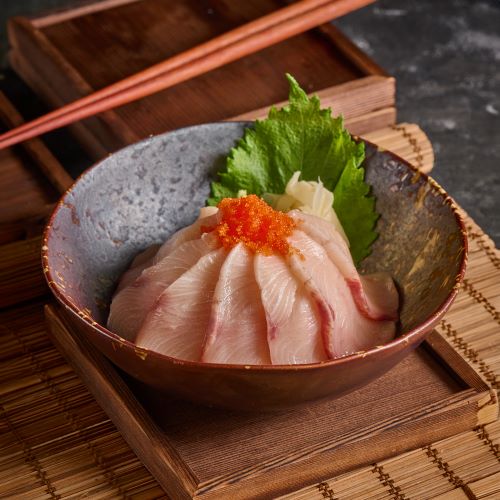 Hamachi Chirashi